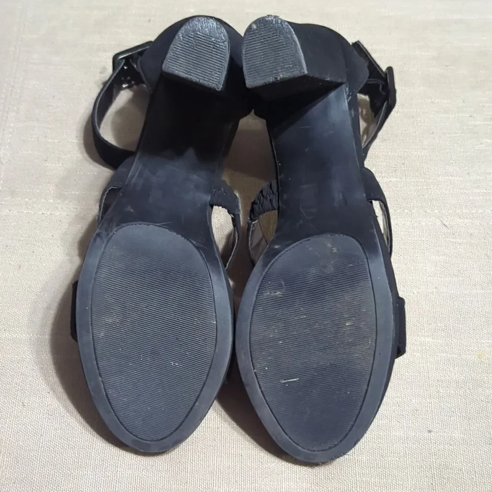 Windsor Gotta Have It Nubuck Platform‎ Block Heels sz9